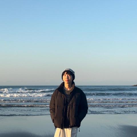 提供學測數b服務的專家謝志陽