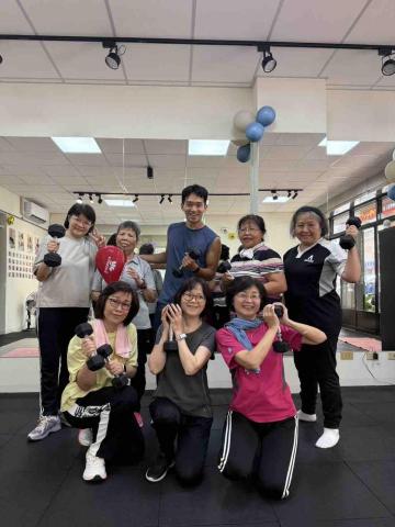 林誌楷 - 樂齡團班