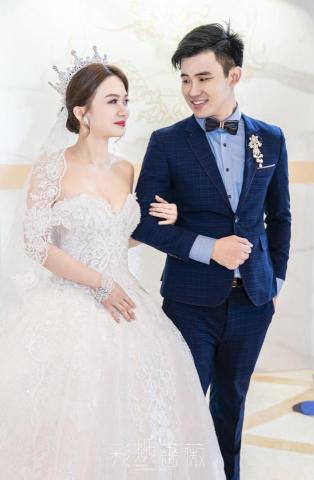 彩攝薔薇Vinnie - 婚宴造型：真正的優雅不是眾所矚目，而是令人永生難忘！！