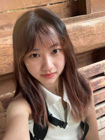 李芯伶 李芯伶