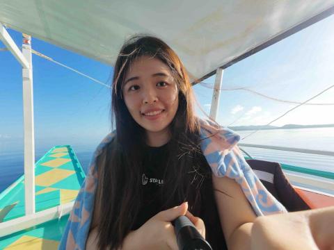 提供遛狗服務的專家冠冠