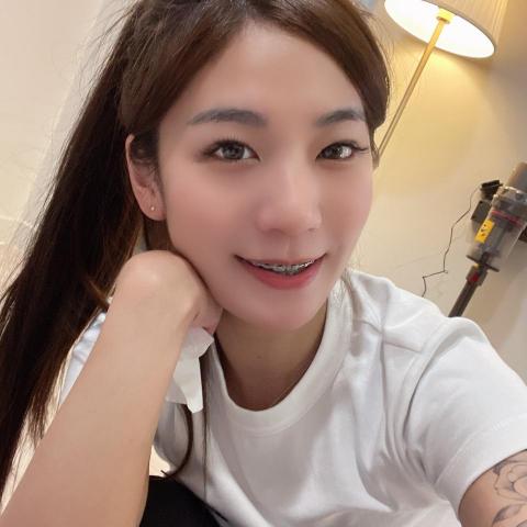 提供刮痧好处服務的專家Joanne