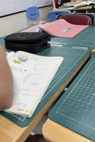 李宗原 - 補習班教學經驗：國中小全科