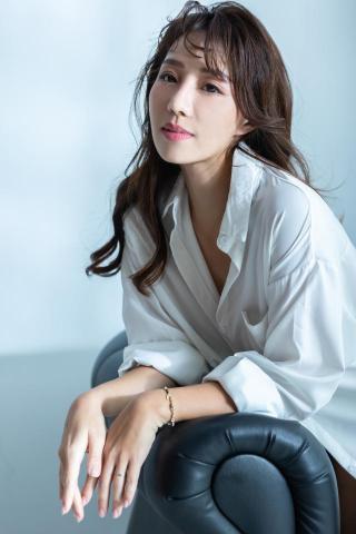 彩攝薔薇Vinnie - 形象照梳化