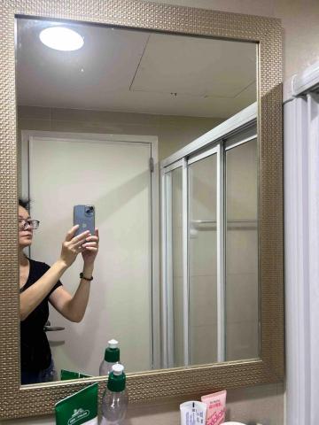 小美專業收納清潔 - 雖然拉門跟鏡都有五年但是可以恢復九成