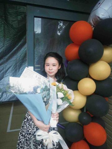 提供髮色棕服務的專家劉芯呈