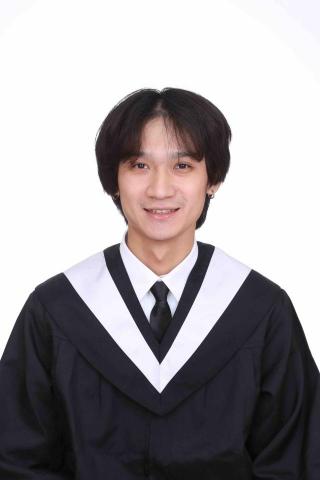 提供大型犬品種服務的專家鄭中維