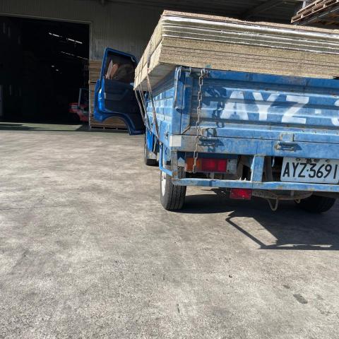 提供物流服務的專家Chris