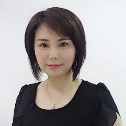 提供美容乙級dcard服務的專家黃亦薇