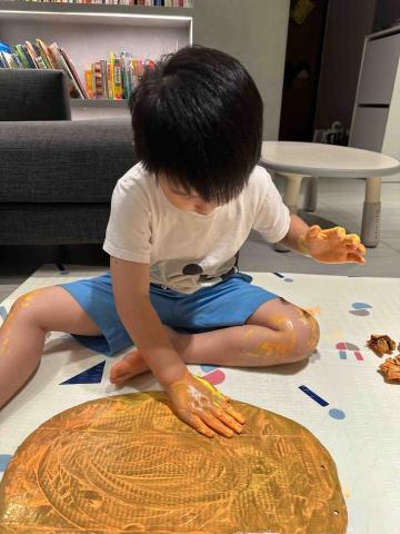 洪語謙 - 螢光螢火蟲