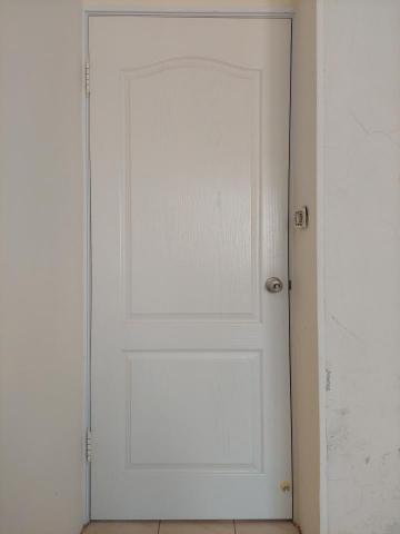 林宗賢 - 牙白色二肚木纖門