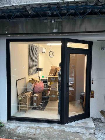 佳昇鋁門窗 - 5+5膠合玻璃固定窗+隔音門