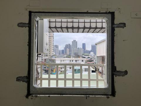 益實工程 - 門窗砍縫及防水