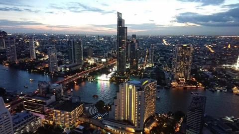 李貞玟 - 曼谷夜景