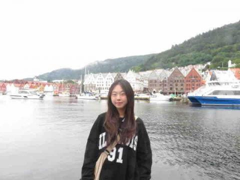 張一馨 張一馨