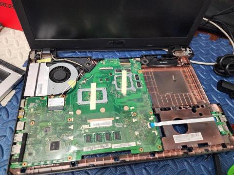 職人傢俱安裝服務。 - 