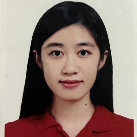 余嘉淇 余嘉淇