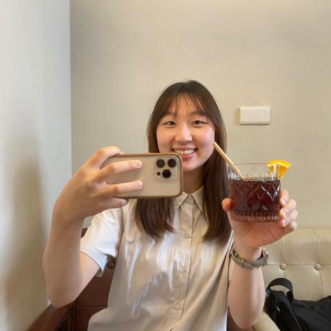 Vivian Yu Vivian Yu