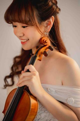 提供代理教師服務的專家李若憫