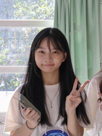 林佑姍 - 大學參與服務性社團