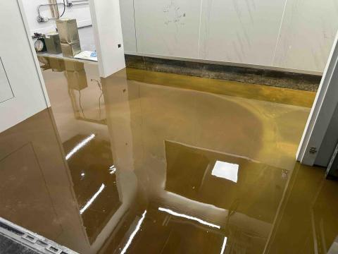 昌綺工程有限公司 - 環氧樹脂地坪