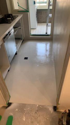 築侑成舍空間有限公司 - 地板微水泥施作