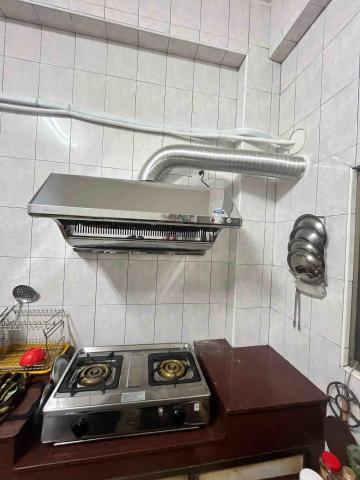 許軒愷 - 三民區更換兩台（介紹抽煙機、耐用瓦斯爐）