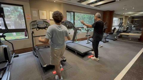 Freda Yang - 一對二長者運動訓練