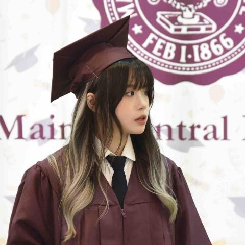 劉秉融