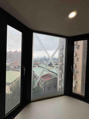 榮華清潔 - X型膠帶去除