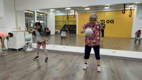 Freda Yang - 長者穩定訓練