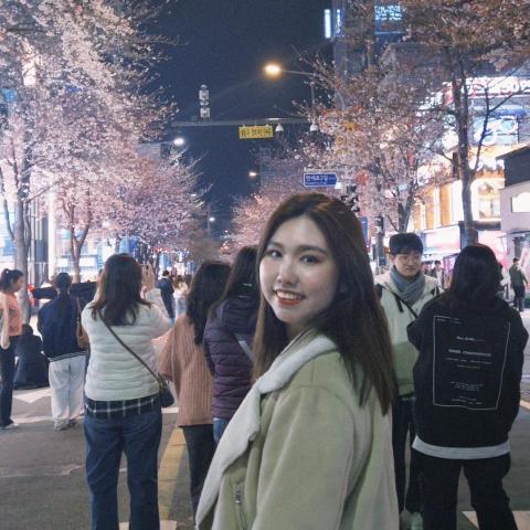 提供低壓灌注服務的專家Ashly