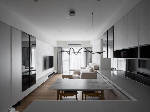 大侑設計/大新驗屋 - 大侑設計深耕空間美學,量身打造符合每位客人的空間。
從空間分區、材質搭配、燈光氛圍到動線規劃,我們精準拿捏每一個細節。 大侑設計/大新驗屋 - 大侑設計深耕空間美學,量身打造符合每位客人的空間。
從空間分區、材質搭配、燈光氛圍到動線規劃,我們精準拿捏每一個細節。