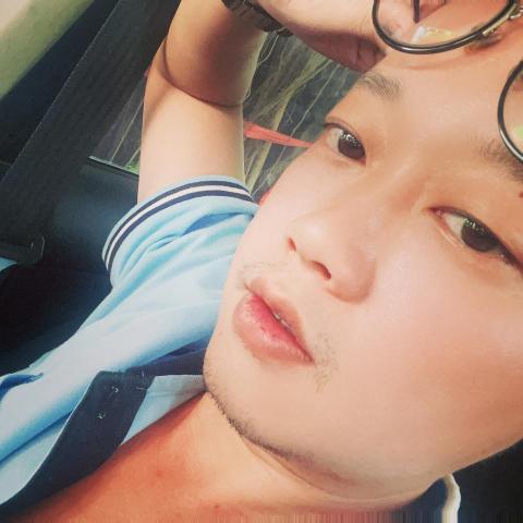 提供打牆服務的專家王郁名