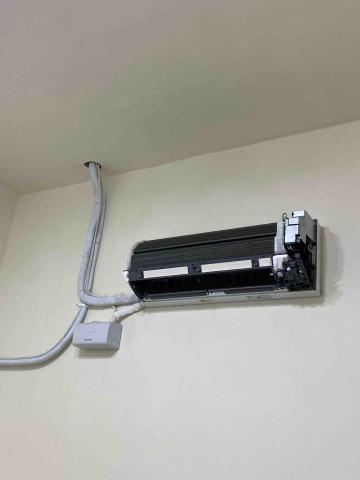 清洗冷氣、洗衣機、清潔、回收 - 清洗 日立室內機