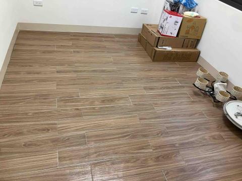 恩典清潔 - 木紋磚清潔