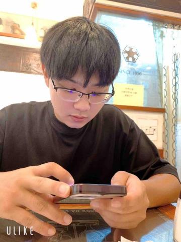 提供臉盆服務的專家程子軒