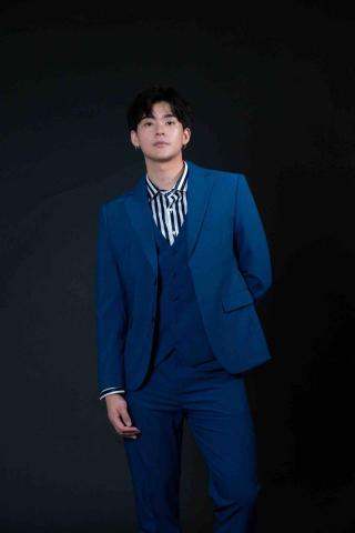 新店區國中家教推薦章友銓