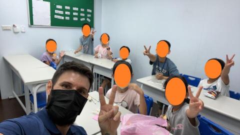 Vince 老師 - Teaching is more than a job, it's a passion!