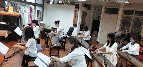 惠惠古箏教學 - 為了演出而努力