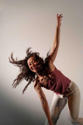 提供舞團服務的專家Hannah