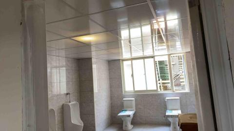 楊慶漢 - 中和工業區輕鋼架天花板（pvc塑膠板）