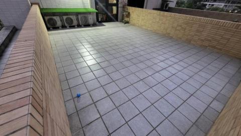 （有大露台）莯莯坊寵物保姆 - 