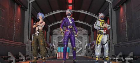 李婕希 - （本人為中間）