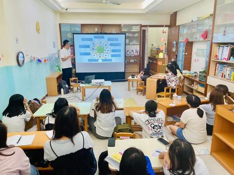蕭宇超 - 台東托育機構兒虐傷勢辨識、居家安全演講