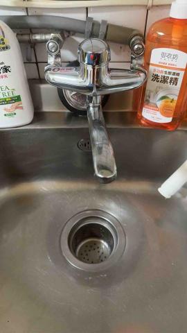 林伶姿 - 清潔廚房流理台 林伶姿 - 清潔廚房流理台