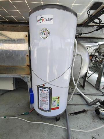 瑋成水電裝修工作室 - 施工後：電熱水器搭配定時器控制