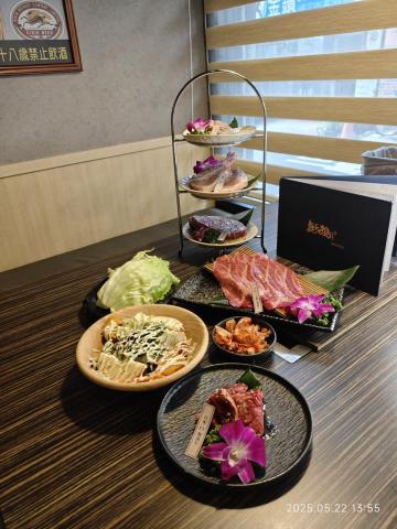 東東工作室 - 元創燒肉拍攝