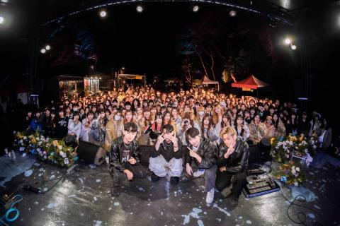 Louis 林英德 - PPlin 現場吉他演出