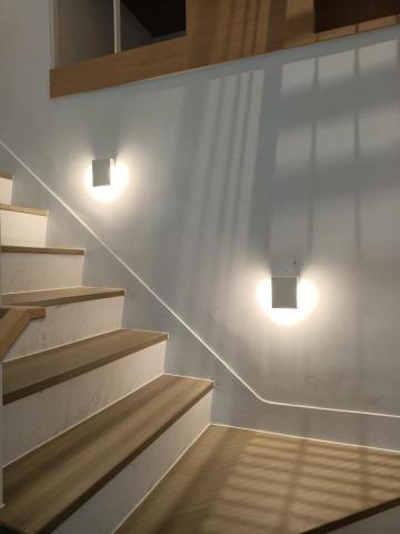 順穩通陳師傅 - 壁燈